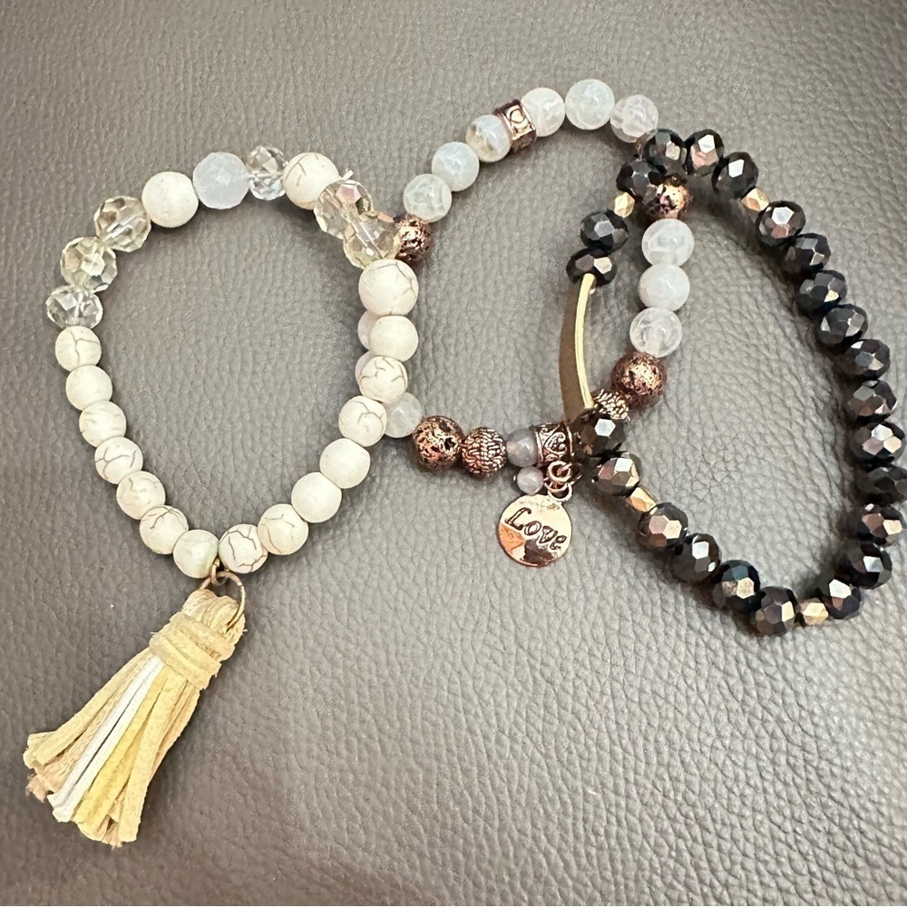 Beaded Bracelet Lot 3 in Set Tassel Charm Stretch Neutral Earth Gold Tone Metal